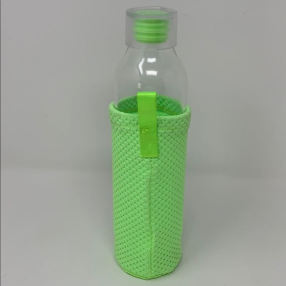 DAVIDsTEA Glass Iced Tea Bottle Lime Green Sleeved - Picture 2 of 8